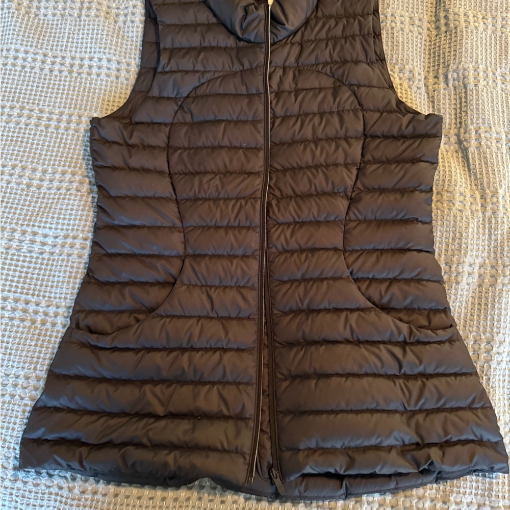 Lululemon Athletica Pack It Down Vest